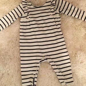 Tea striped ruffle romper